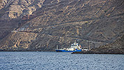20: 908911-Santorini-new-harbour.jpg