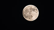 586: 725952-full-moon.jpg