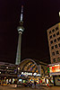 40: 728958-Alexanderplatz--Berliner-Fernsehturm-bei-Nacht.jpg