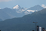 49: 711987-Fernblick-schneebedeckte-Alpengipfel.jpg