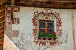 145: 712148-Fenster-von-Pfarrhaus-in-Sankt-Magdalena.jpg
