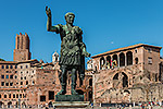 1023: 713816-Rom-Statue-Imperator--Trajans-Market.jpg