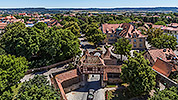 51: 802224-Blick-von-Turm-in-Stadtmauer-Rothenburg-ob-der-Tauber.jpg